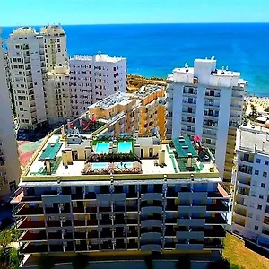 https://ocean-breeze-terrace-pools.hotelaalgarve.com